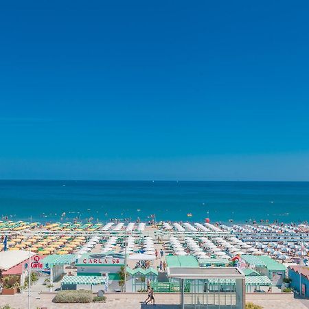 Hotel Patrizia Riccione Exterior photo