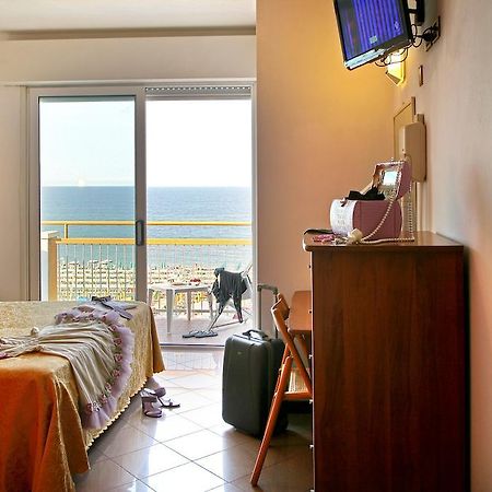 Hotel Patrizia Riccione Room photo