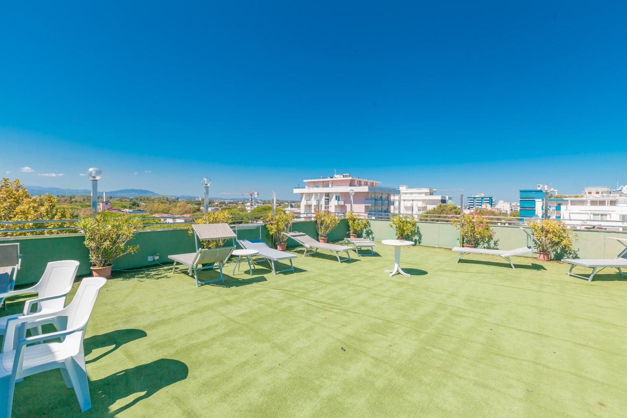 Hotel Patrizia Riccione Exterior photo
