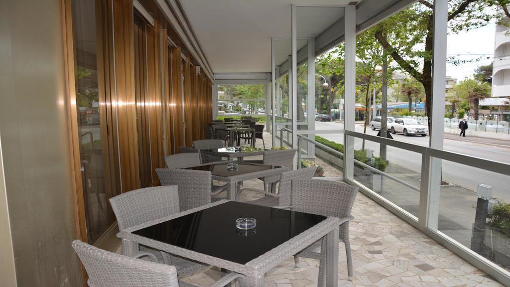 Hotel Patrizia Riccione Exterior photo